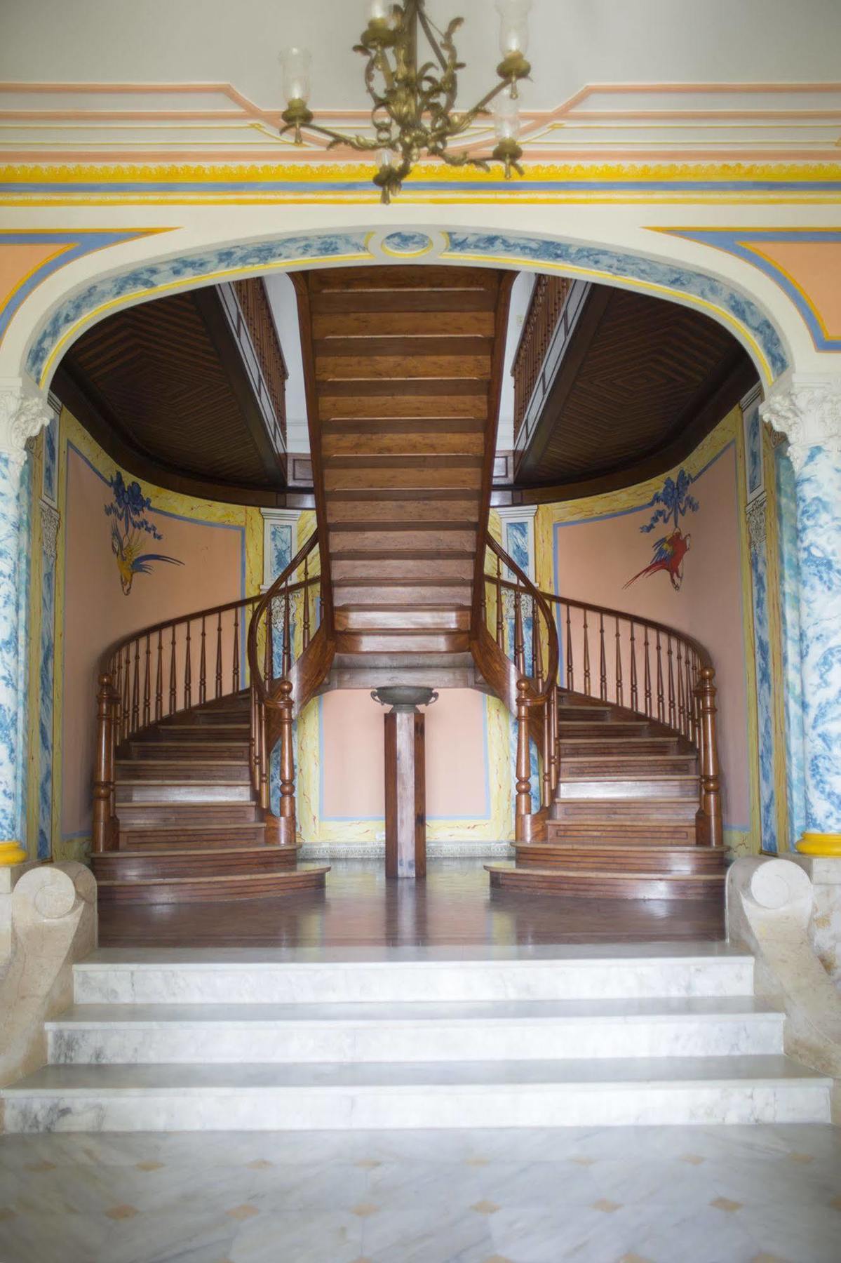 Hotel Almirante 3*